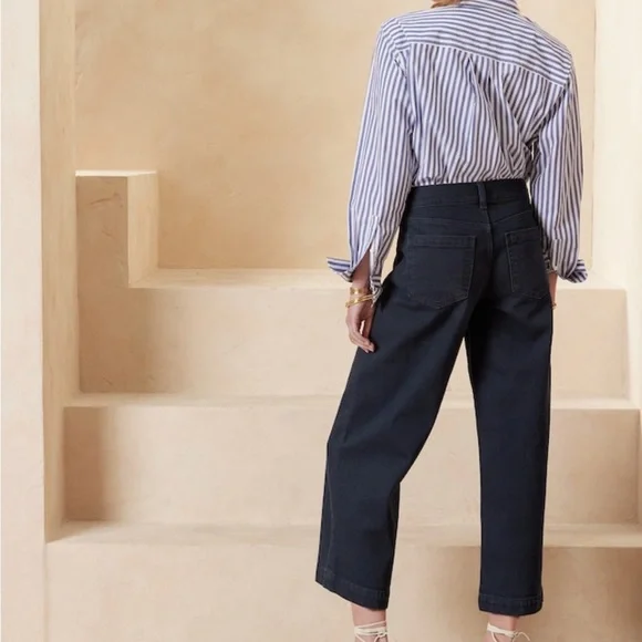 Banana Republic Wide-Leg Crop Jean NWOT barrel utility style - Picture 1 of 8
